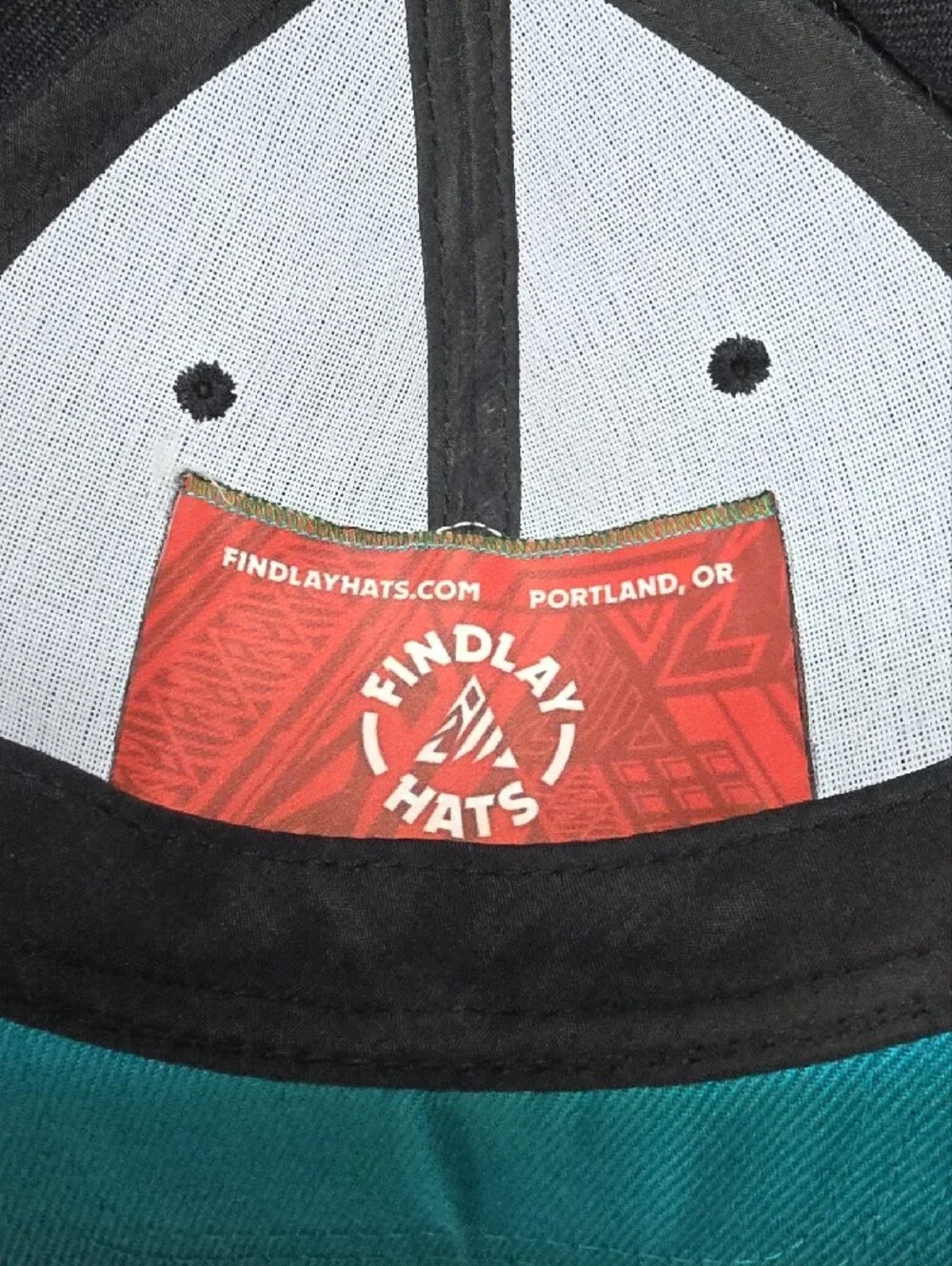 Findlay Men’s Black & Teal Rope-Trim Cap